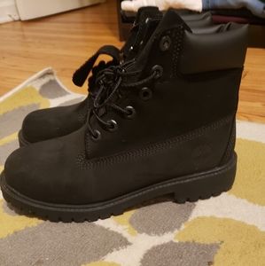 Timberland Boots, 5.5 youth, Almost New!